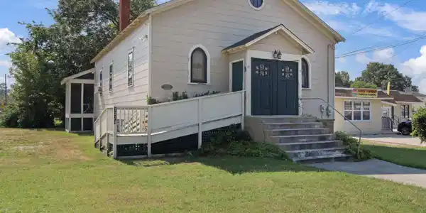 1224 Bayshore Road