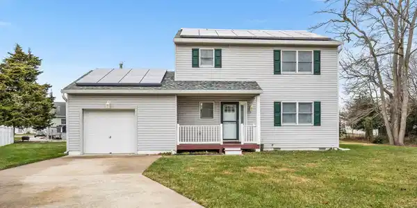 7 Merganser Court