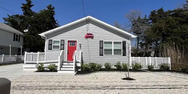 108 Sunray Road