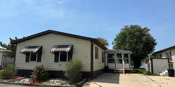 1402 S Route 9