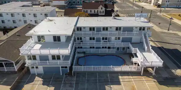 2001 Surf Avenue