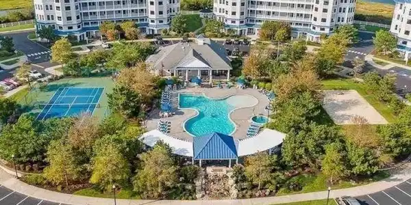 2402 Seaboard Circle