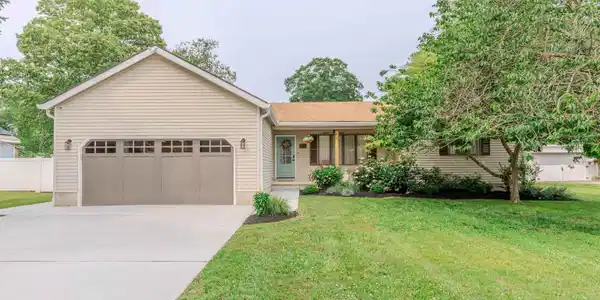 963 Tecumseh Road