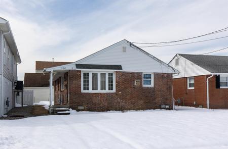 520 W Mulberry Avenue