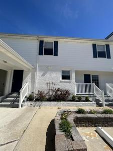 6109 Atlantic Avenue