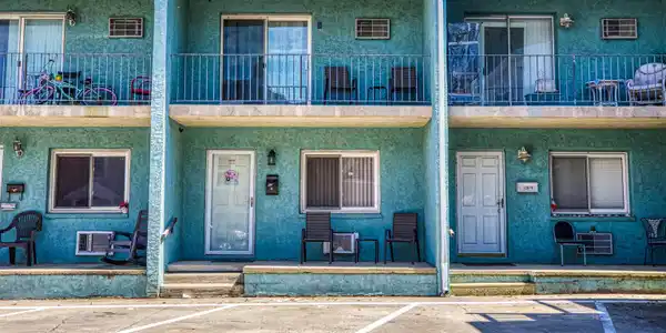 128 E Rio Grande Avenue