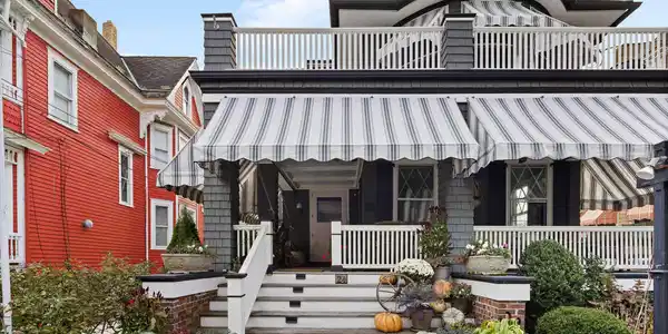 24 Jackson Street