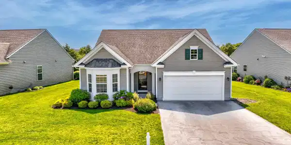 321 Aberdeen Way