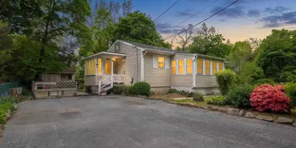 6 View Road