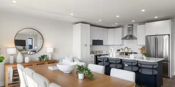 Image 3: Dining Room
