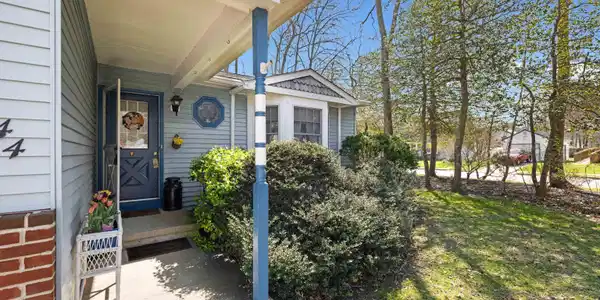 44 Heron Way