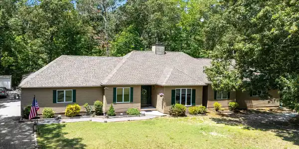 1 Turtle Thorofare Court