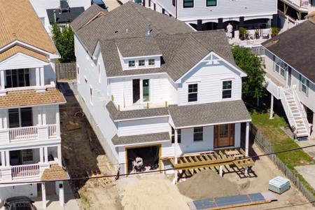 411 Mulberry Avenue