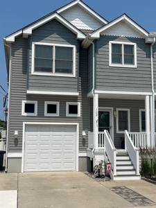 105 E Primrose Road