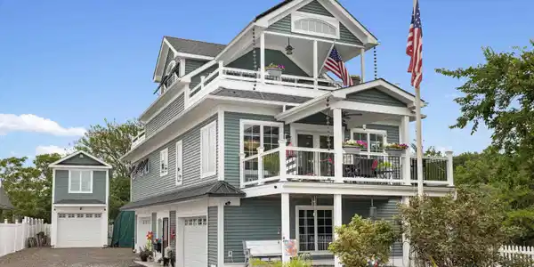 7 Pierce's Point Road