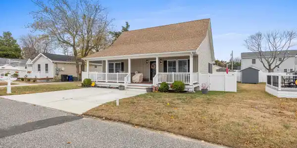 92 Pinetree Drive