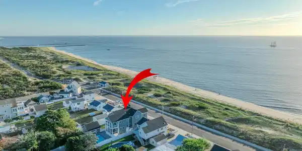 711 Beach Drive