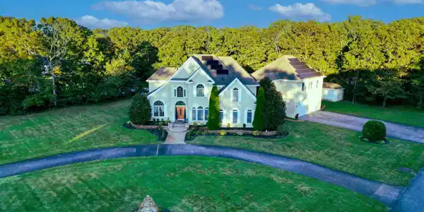 16 Fairway Drive