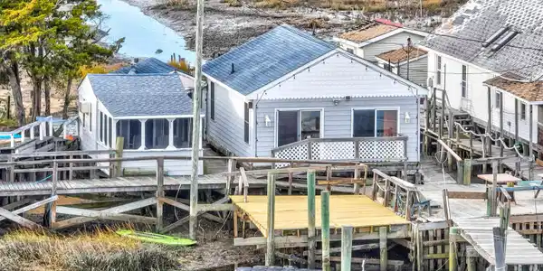 19 W Boardwalk
