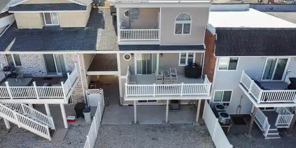 109 Seaview Court