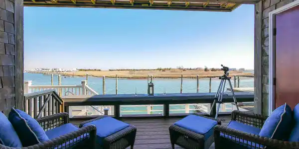 1605 Harbour Cove South