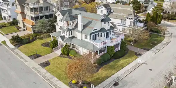 44 Harbor Cove