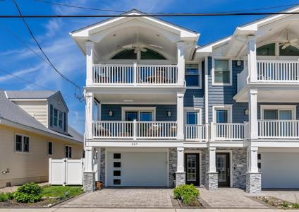 307 E Miami Avenue