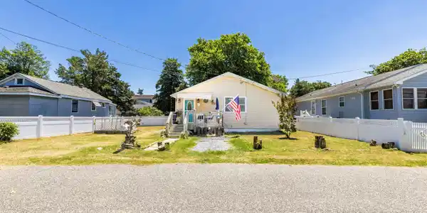 19 Poplarwood Road