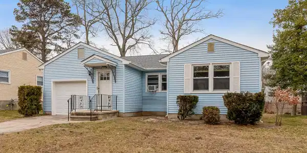404 Croydon Drive