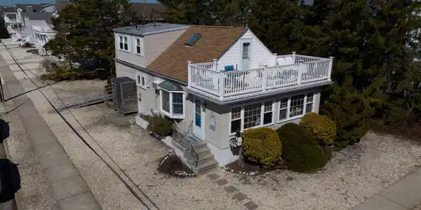 4040 Dune Drive