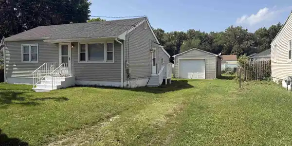 16 Paula Lane