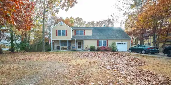 9 Cynwyd Drive