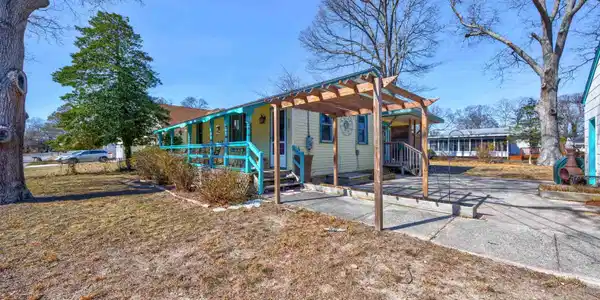 107 Avalon Road
