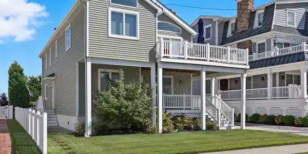 273 7th Street