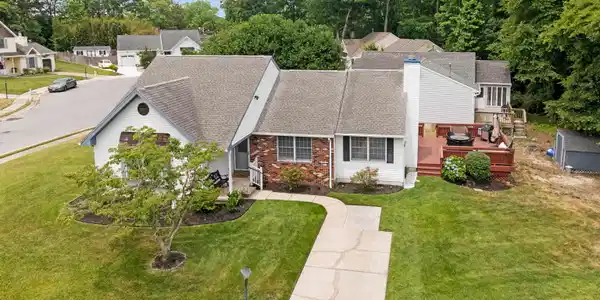 9 Egret Drive