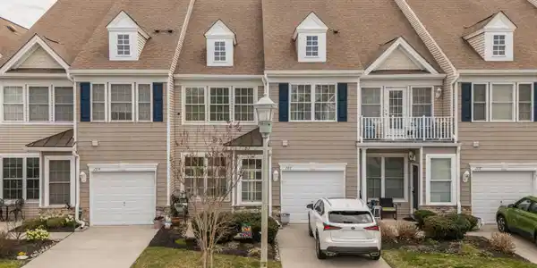 206 Springdale Court