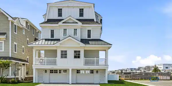 2318 Ocean Drive