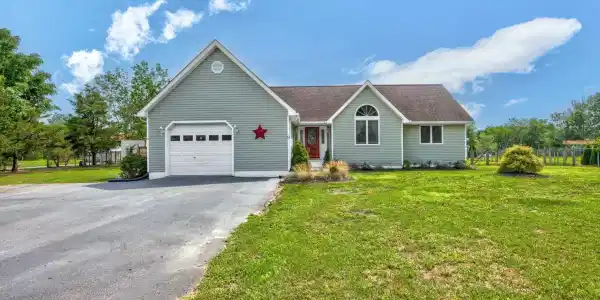 9 Woodcock Lane