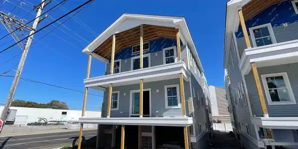 247 W Oak Avenue