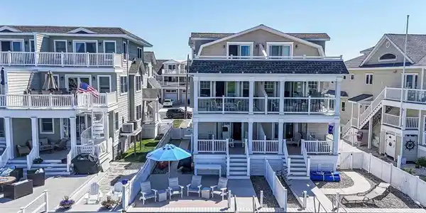 613 Sunrise Drive