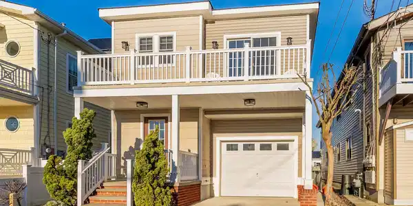 115 W Cardinal Road