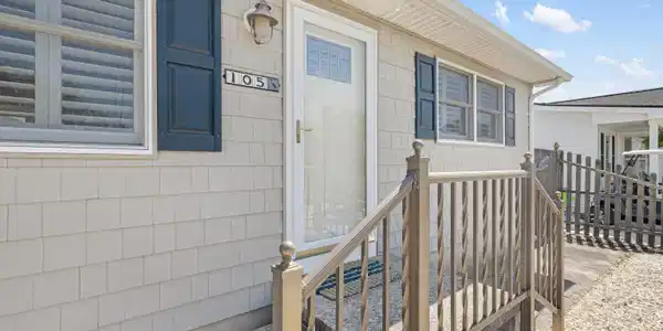 105 Cedardale Avenue
