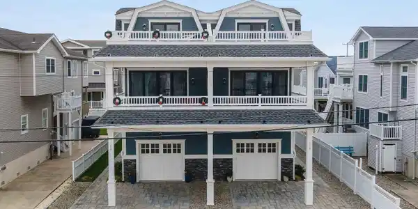 24 64th Street