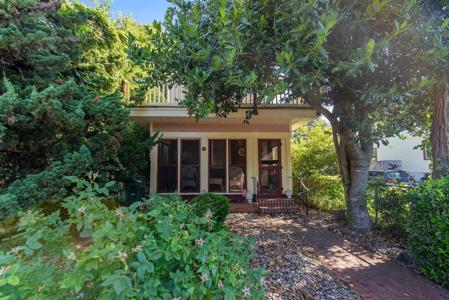 321 Sunset Boulevard