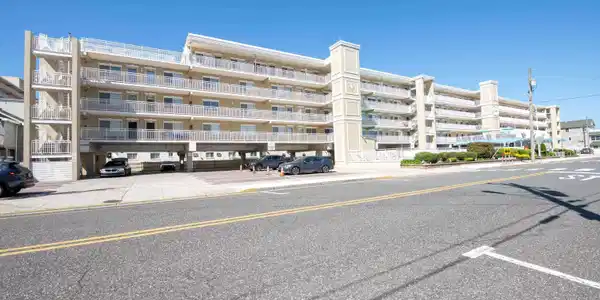 1800 Ocean Avenue