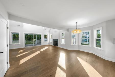 209 W Pacific Avenue