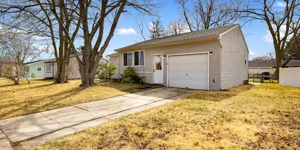 706 Gordon Terrace