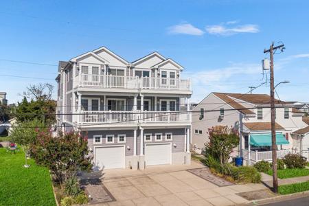 123 E 7th Avenue