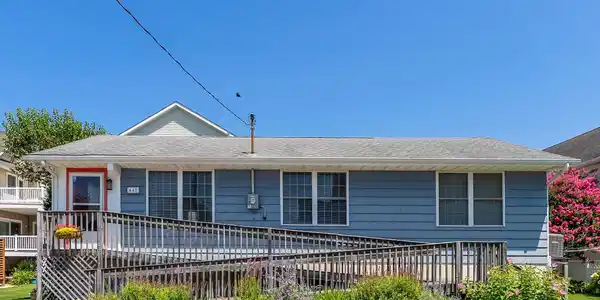 647 Barry Road