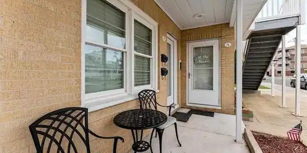 301 E Lavender Road